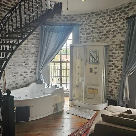 Castle Home Centurion Exterior photo