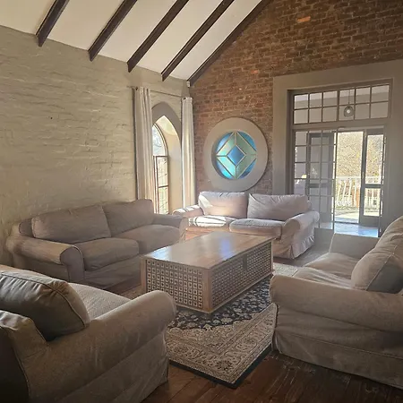 Castle Home Centurion Exterior photo